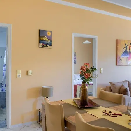 Panos Διαμέρισμα *